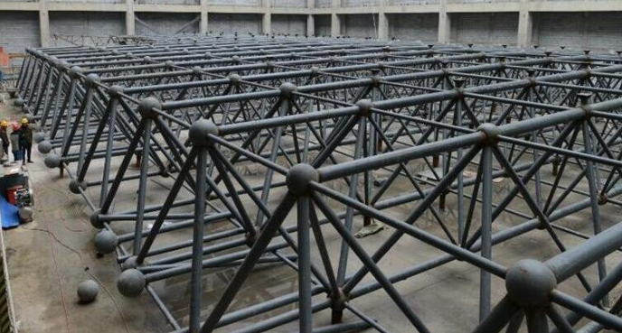 利川浅谈网架加工公司对网架保温隔热的方法