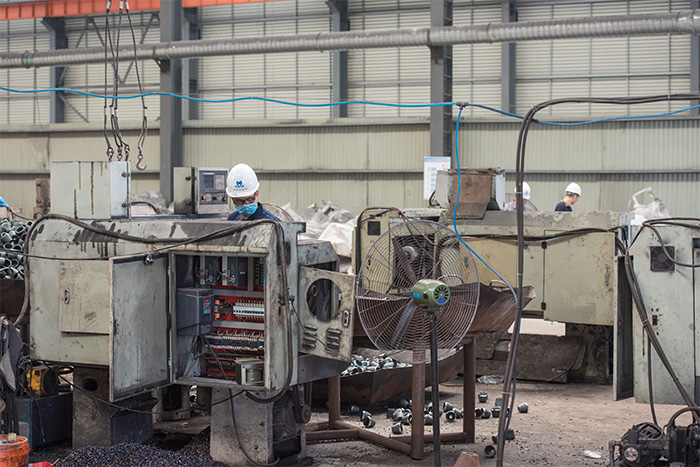 利川网架配件-锥头加工车间